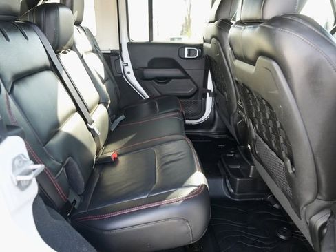 Used 2020 Jeep Wrangler Unlimited Rubicon image 10