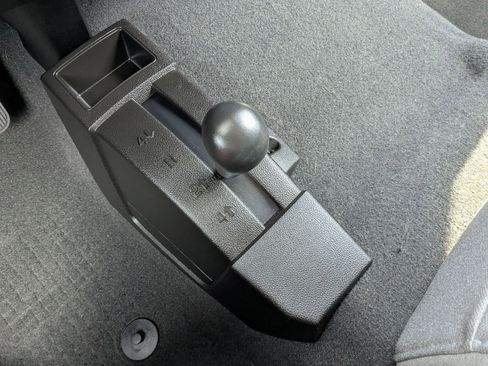 Used 2019 Chevrolet Silverado 1500 Custom w/ Custom Convenience Package image 22