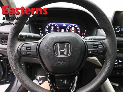 Used 2024 Honda Accord EX image 10