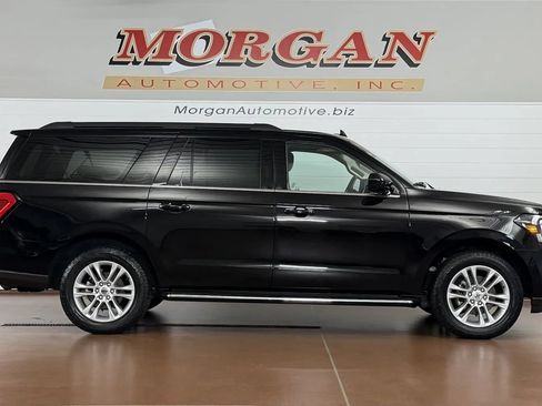 Used 2022 Ford Expedition Max XLT AWD/4WD image 2