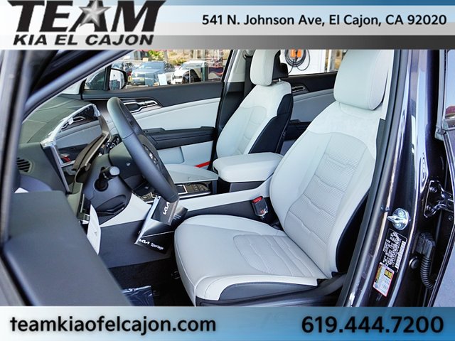 New 2026 Kia Sportage SX AWD/4WD image 19