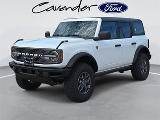 New 2025 Ford Bronco Badlands video 1