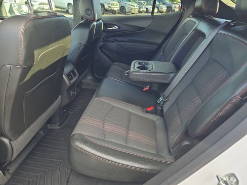 Certified 2024 Chevrolet Equinox RS image 18