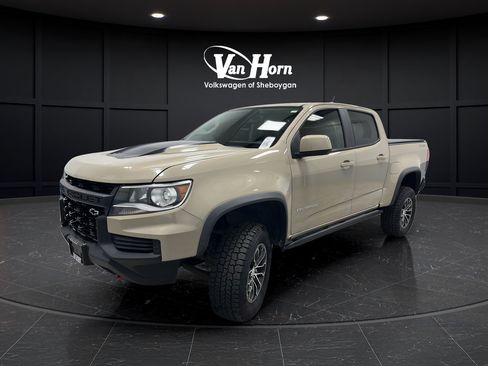 Used 2022 Chevrolet Colorado ZR2 AWD/4WD image 3