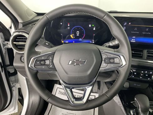 New 2026 Chevrolet Trax ACTIV w/ Sunroof Package image 11