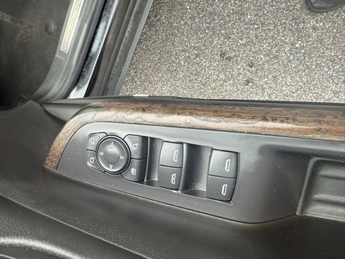 Used 2021 GMC Acadia Denali w/ Denali Ultimate Package image 34