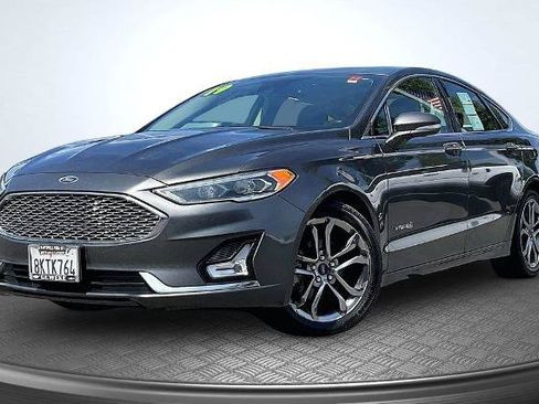 Certified 2019 Ford Fusion Titanium FWD image 1