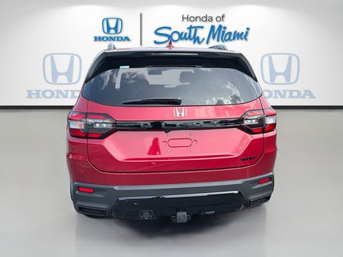 New 2026 Honda Pilot Sport image 6