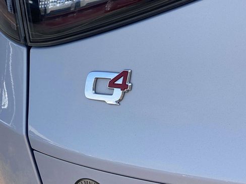 Used 2024 Alfa Romeo Stelvio Sprint image 41