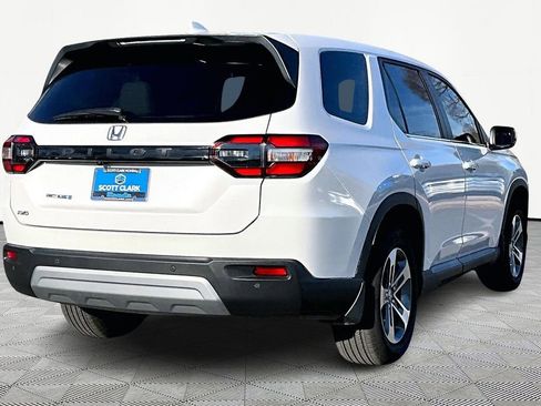Certified 2025 Honda Pilot EX-L image 5