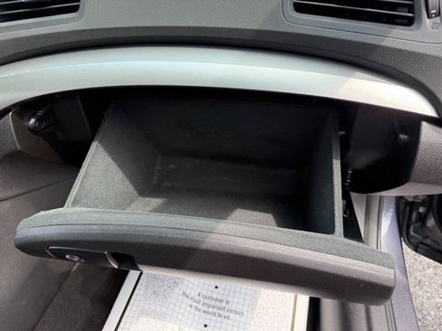Used 2017 Acura ILX FWD image 31