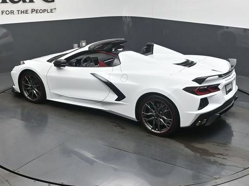 Certified 2024 Chevrolet Corvette Stingray Preferred Conv w/ Z51 Performance Package RWD image 41