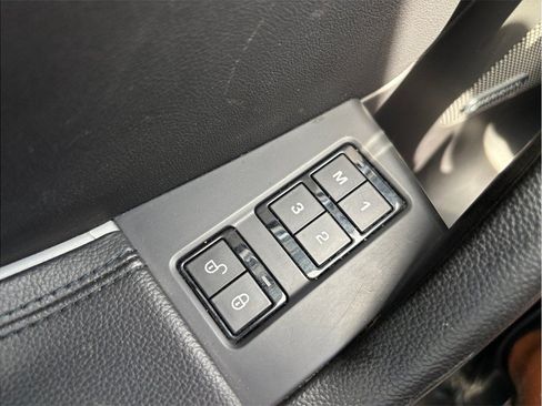Used 2020 Jaguar F-PACE Premium AWD/4WD image 24