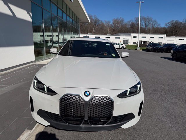 New 2026 BMW i4 xDrive40i w/ Premium Package AWD/4WD image 4