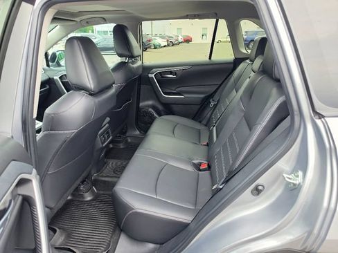 Used 2023 Toyota RAV4 XLE Premium AWD/4WD image 22