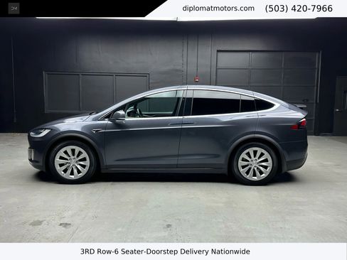 Used 2018 Tesla Model X 75D image 42