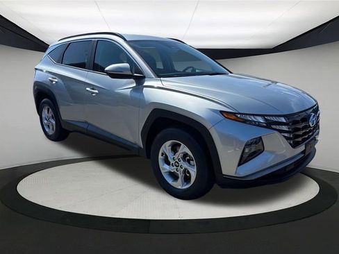 Used 2022 Hyundai Tucson SEL w/ Cargo Package image 7
