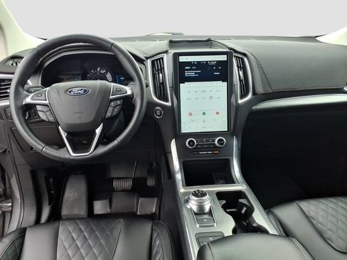 Used 2023 Ford Edge Titanium AWD/4WD image 12
