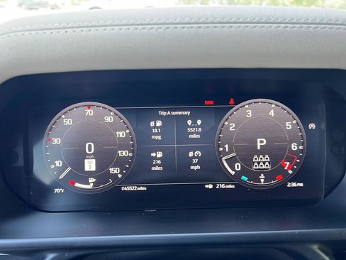 Certified 2023 Land Rover Defender 130 X-Dynamic SE AWD/4WD image 14