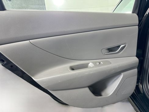 Used 2023 Hyundai Elantra SEL image 26