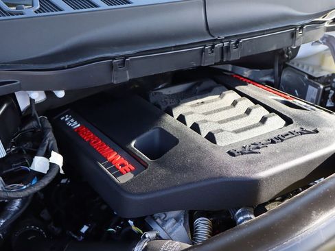 Used 2025 Ford F150 Raptor AWD/4WD image 45