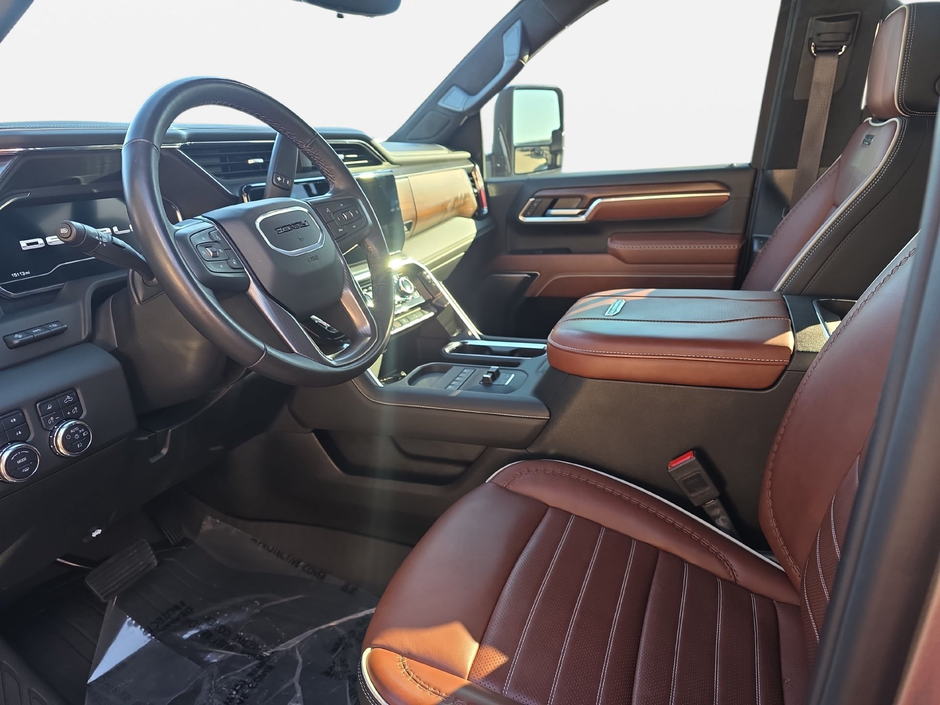 Used 2025 GMC Sierra 2500 Denali Ultimate AWD/4WD image 15