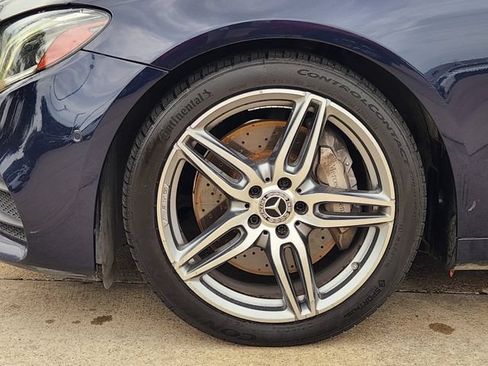 Used 2018 Mercedes-Benz E 300 image 8