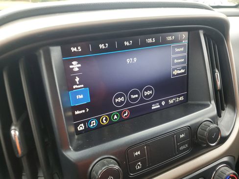 Used 2019 GMC Canyon Denali image 21