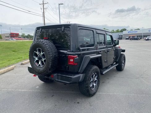 Used 2022 Jeep Wrangler Unlimited Rubicon w/ LED Lighting Group AWD/4WD image 7