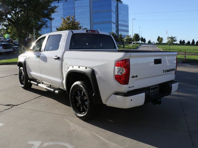 Used 2017 Toyota Tundra Platinum AWD/4WD image 5