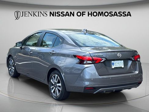 Certified 2023 Nissan Versa SV FWD image 7