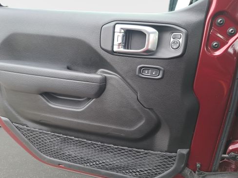 Used 2022 Jeep Gladiator Overland AWD/4WD image 21