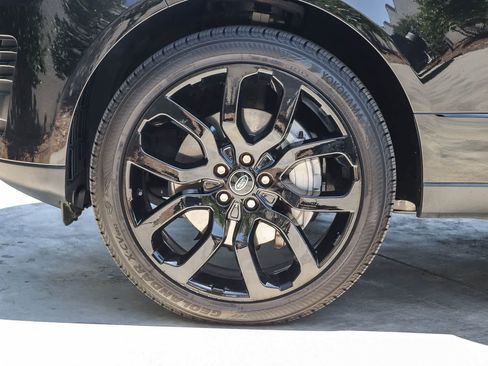 Used 2021 Land Rover Range Rover AWD/4WD image 9