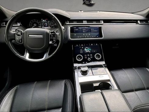 Used 2019 Land Rover Range Rover Velar S AWD/4WD image 7