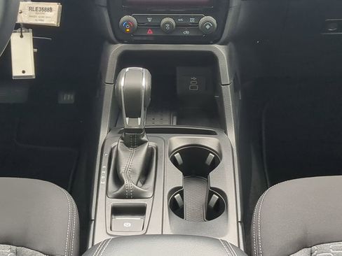 Used 2024 Ford Ranger XLT w/ FX4 Off-Road Package image 17