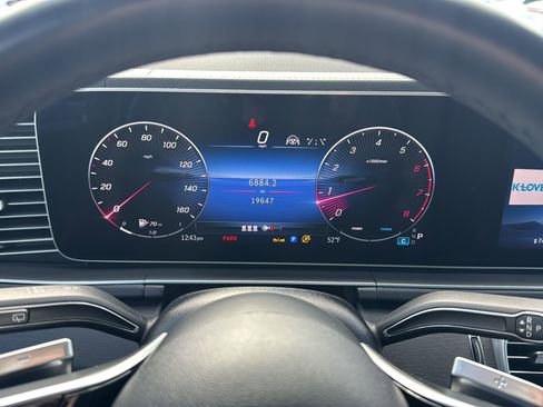 Certified 2024 Mercedes-Benz GLE 450 4MATIC image 21