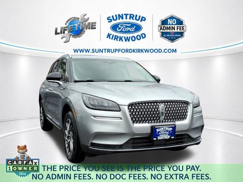 Used 2022 Lincoln Corsair AWD w/ Equipment Group 101A image 1