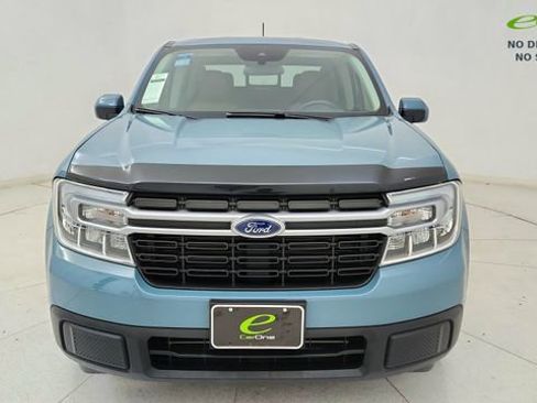 Used 2022 Ford Maverick Lariat image 2