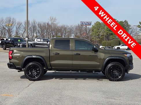 Used 2024 Chevrolet Colorado Trail Boss w/ Advanced Trailering Package image 6