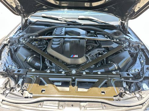Used 2025 BMW M4 xDrive Competition w/ Executive Package AWD/4WD image 32