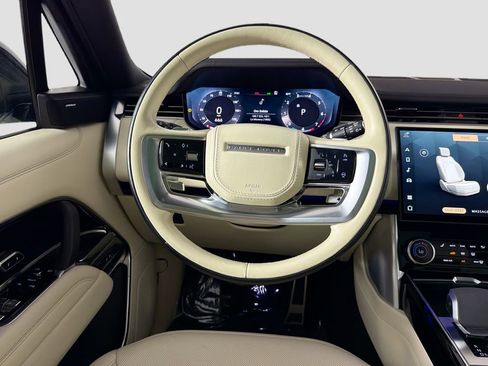 Certified 2023 Land Rover Range Rover SE AWD/4WD image 24