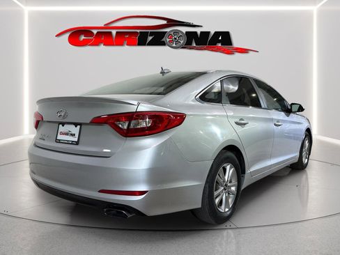 Used 2017 Hyundai Sonata SE FWD image 5