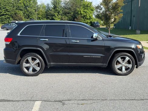 Used 2014 Jeep Grand Cherokee Limited w/ Luxury Group II AWD/4WD image 8