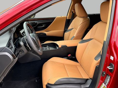 Used 2025 Lexus ES 350 Ultra Luxury w/ Accessory Package (Z1) FWD image 8