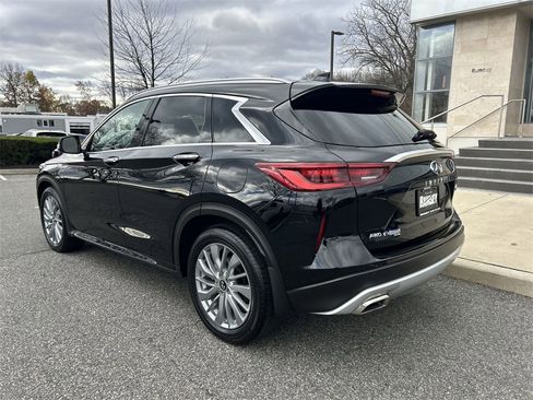 Certified 2025 INFINITI QX50 Luxe image 6
