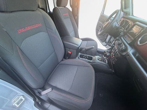 Used 2023 Jeep Gladiator Rubicon w/ Trailer Tow Package AWD/4WD image 30