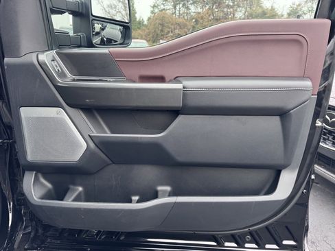 Used 2023 Ford F150 Lariat w/ Equipment Group 502A High image 33