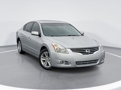 Used 2012 Nissan Altima 3.5 SR w/ Sport Pkg