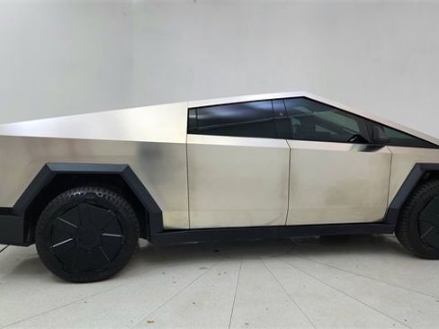 Used 2024 Tesla Cybertruck Cyberbeast image 6