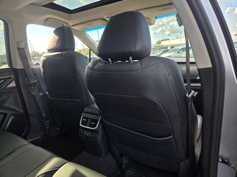 Used 2020 Subaru Outback Limited XT w/ Popular Package #2 AWD/4WD image 26
